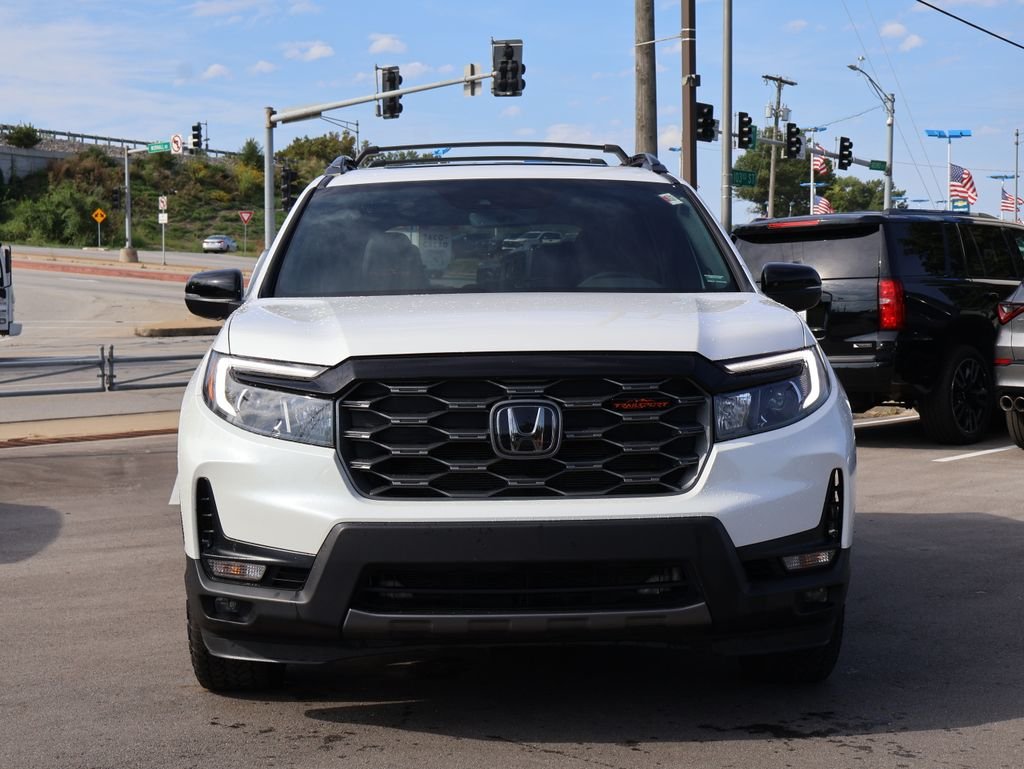 Used 2025  Honda TrailSport image 2