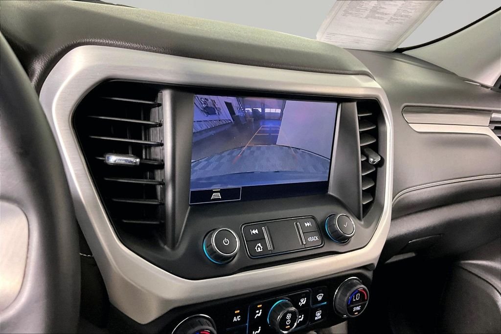 Used 2023 Silver GMC SLT image 12