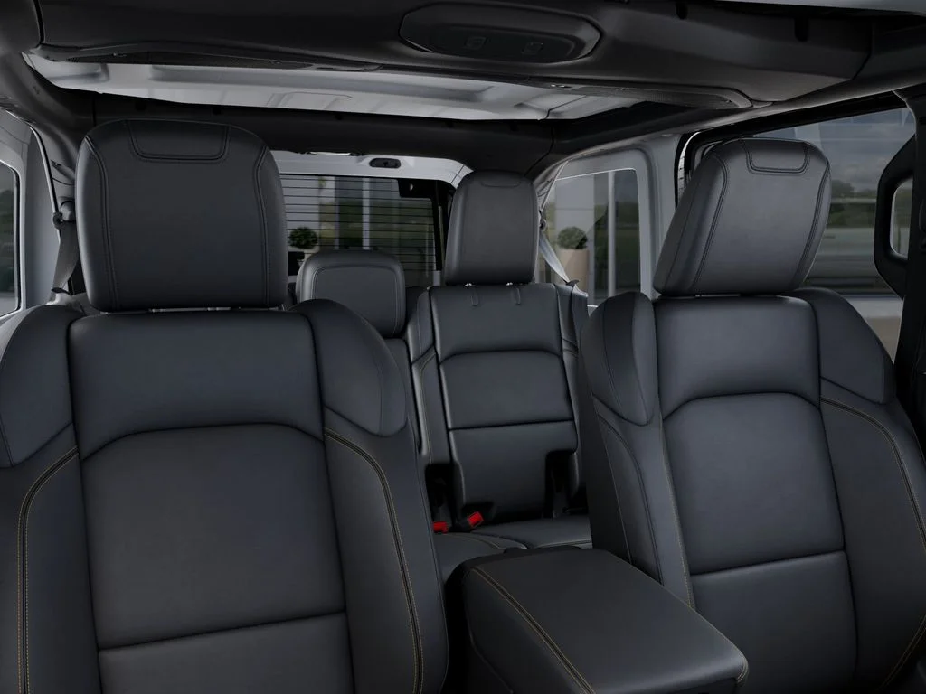New 2026 Black Clear-Coat Exterior Paint Jeep Sahara image 27