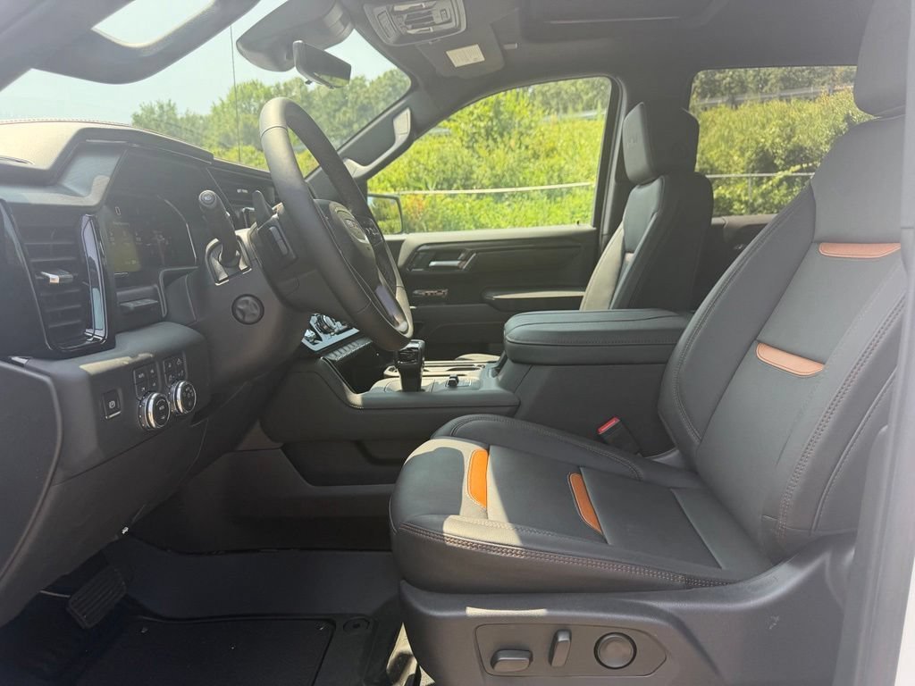 2026 GMC Sierra 1500 AT4 - Photo 6