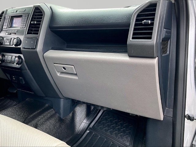 Used 2022 Silver Metallic Ford XL image 13
