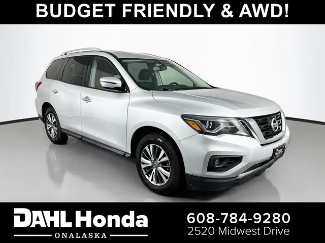 2020 Nissan Pathfinder SV