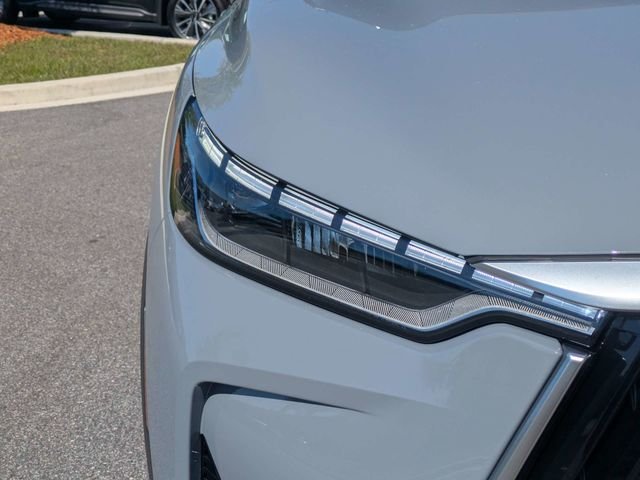 New 2027 HARBOR GRAY INFINITI Luxe FWD image 9