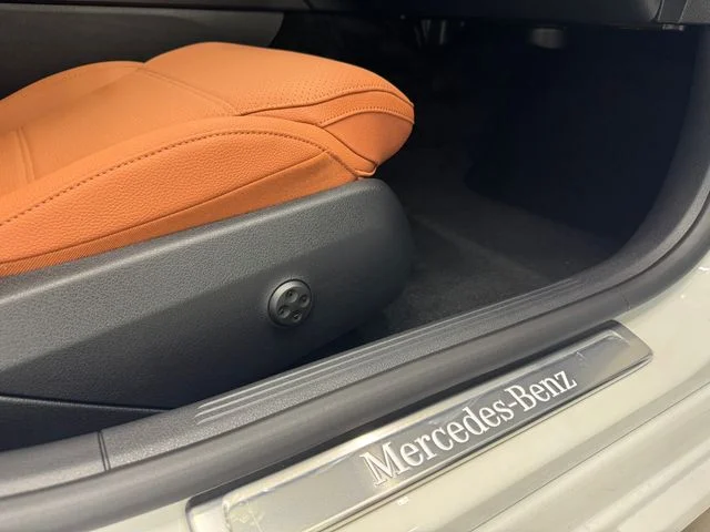 New 2026 White Mercedes-Benz C 300 image 41