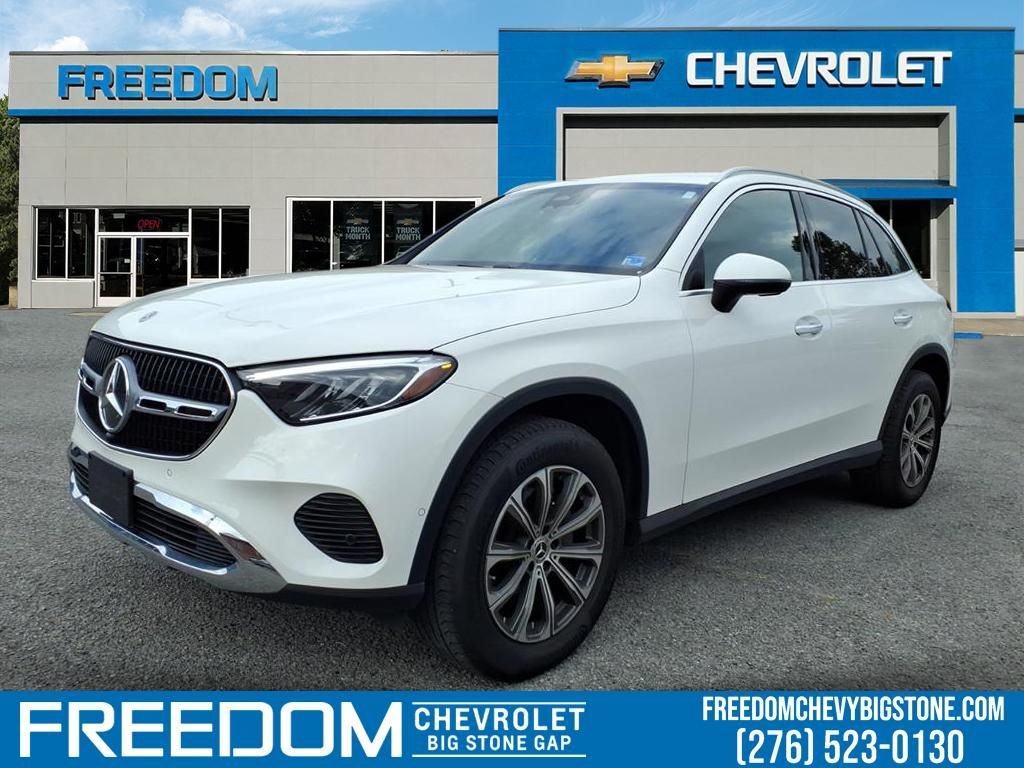 2024 Mercedes-Benz GLC 300
