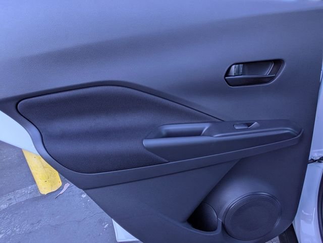 2025 Nissan KICKS PLAY Base - Photo 23