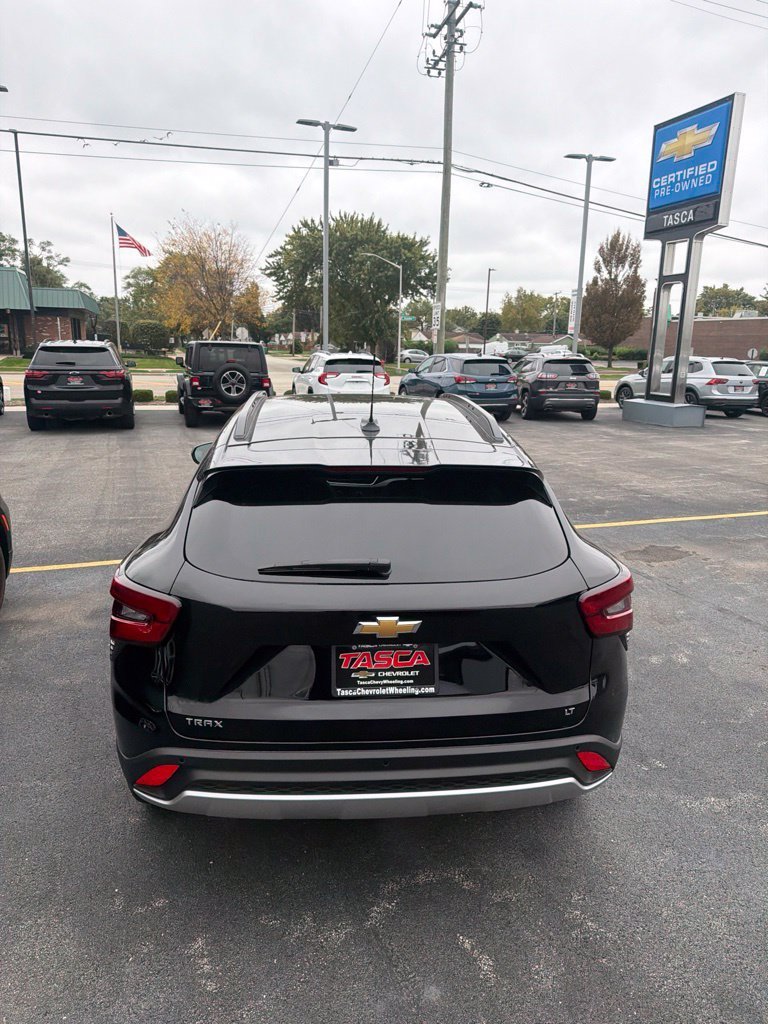 New 2026 Mosaic Black Metallic Chevrolet LT image 8