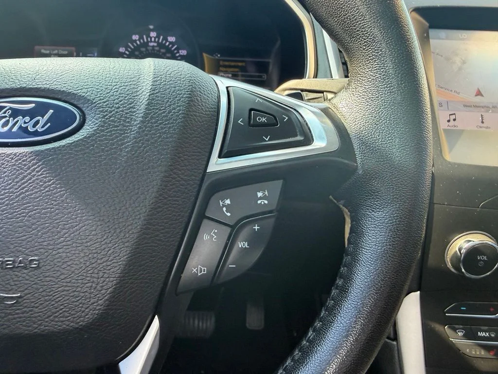 Used 2019 Agate Black Metallic Ford SEL image 22