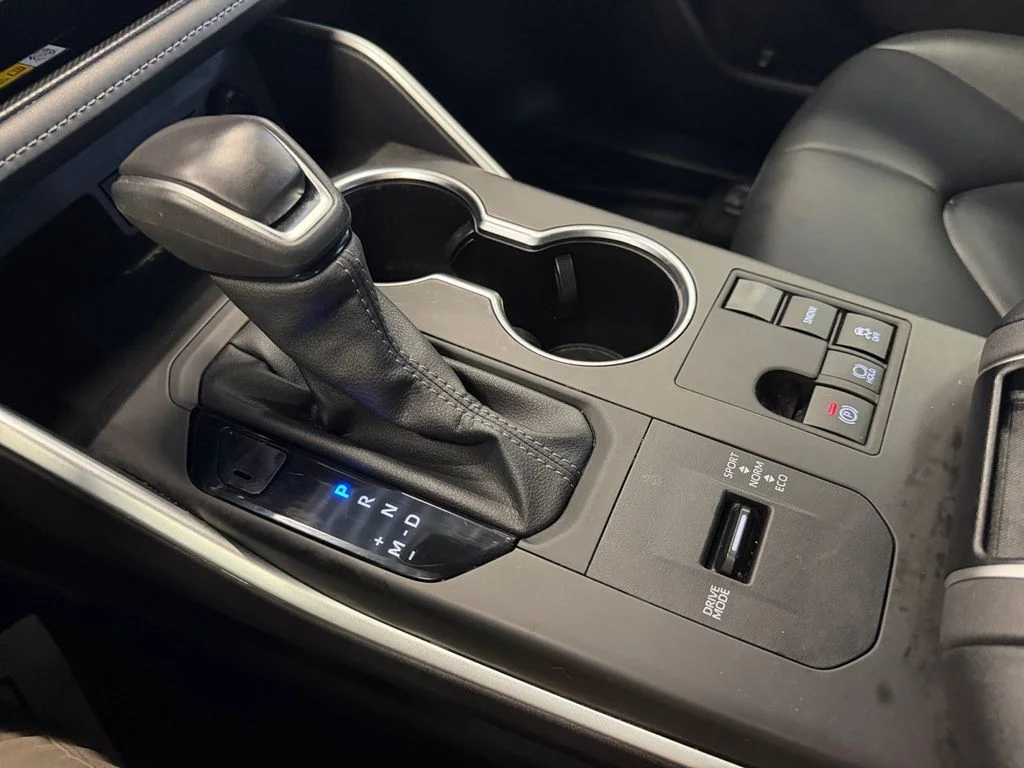 Used 2024 Beige Toyota XLE image 34