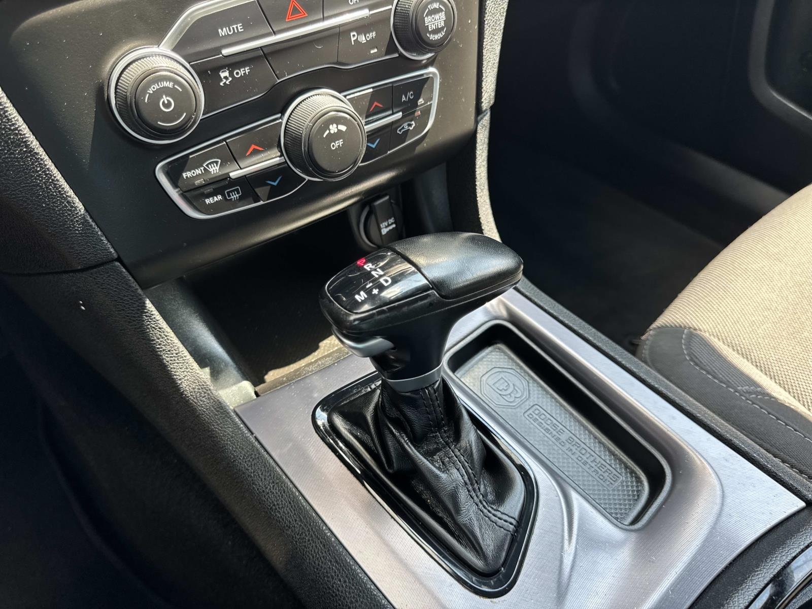 Used 2022 Indigo Blue Dodge SXT image 26