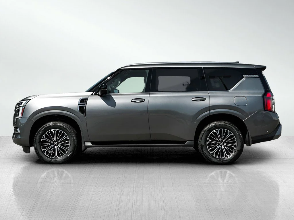 New 2026 Gun Metallic Nissan Platinum image 4