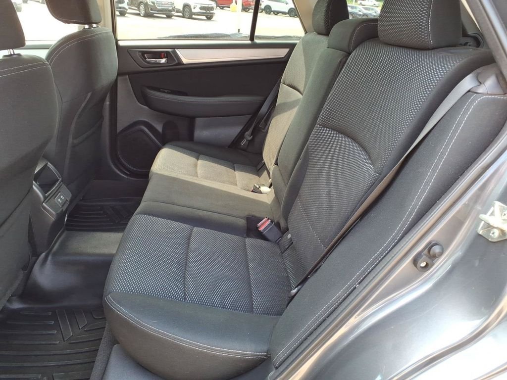 Used 2019 Gray Subaru 2.5i Premium image 15