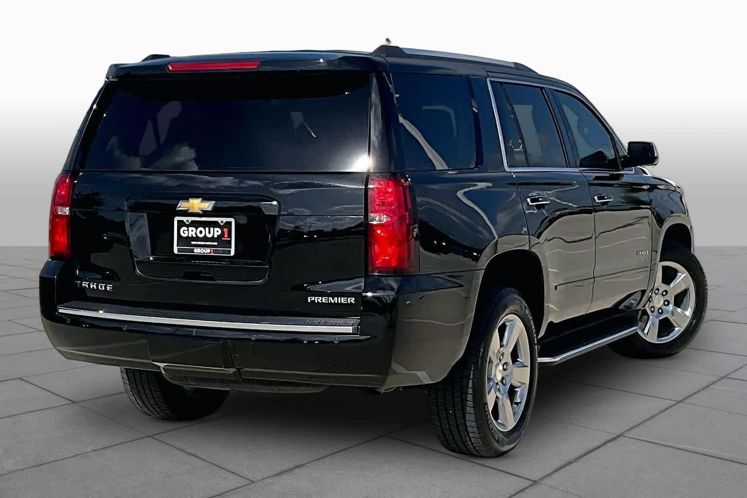 Used 2019 Black Chevrolet Premier image 12