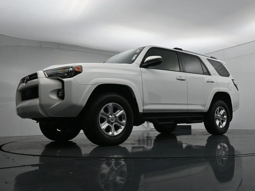 Used 2023 White Toyota SR5 image 30