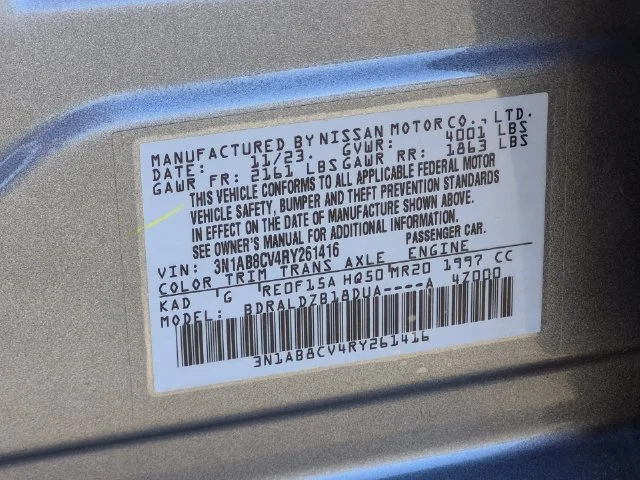 Used 2024 Gray Nissan SV image 38