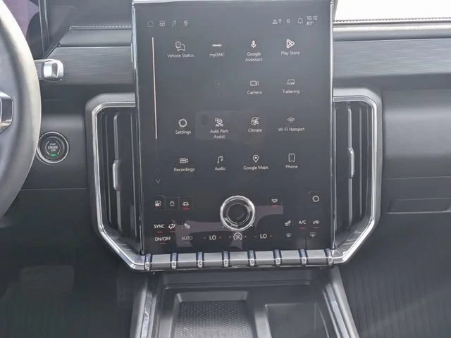 New 2027 Glacier White Tricoat GMC Elevation image 20