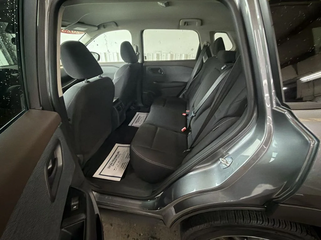 Used 2023 Gray Nissan S image 21