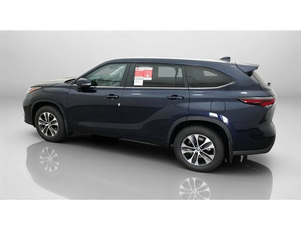 New 2026 Blueprint Toyota XLE image 4