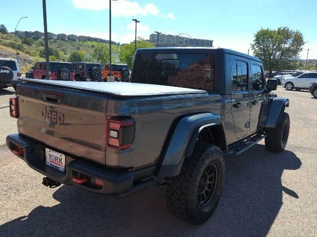 Used 2021 Gray Jeep Rubicon image 4