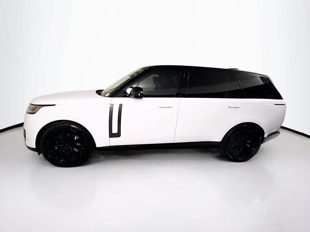 New 2026 Fuji White Land Rover SE image 8