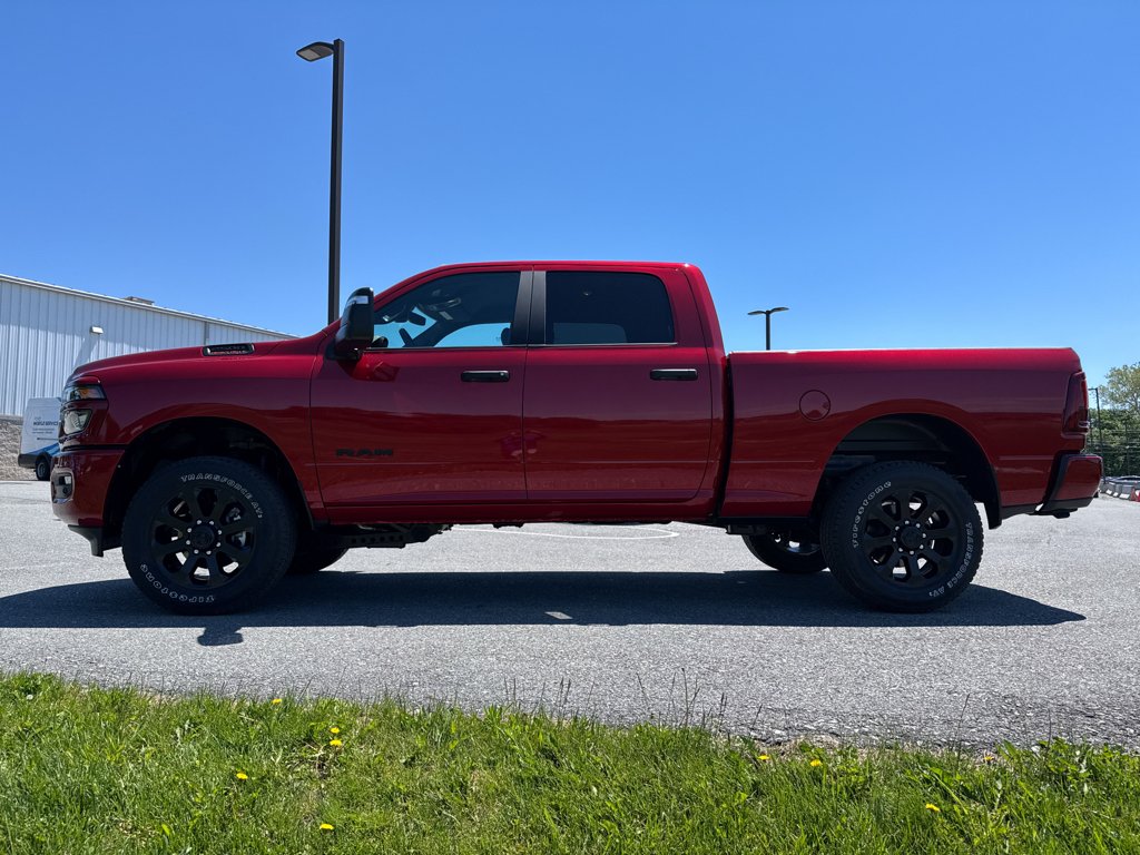 New 2026 Molten Red Pearl-Coat Exterior Paint RAM Big Horn image 14