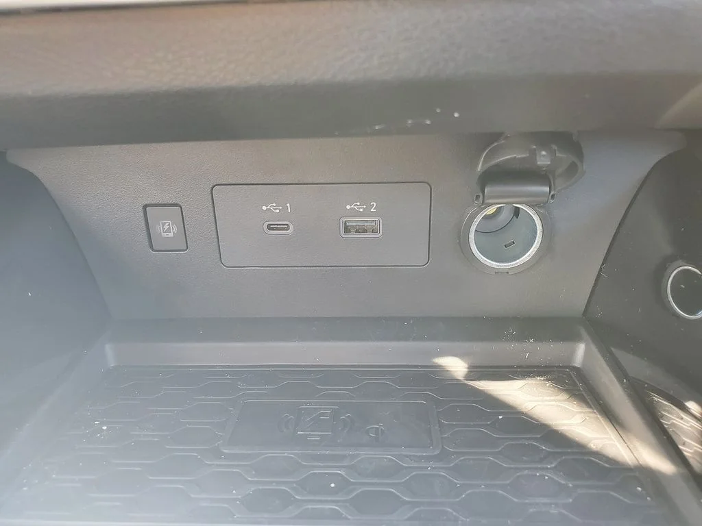 2025 Nissan Altima SL - Photo 25