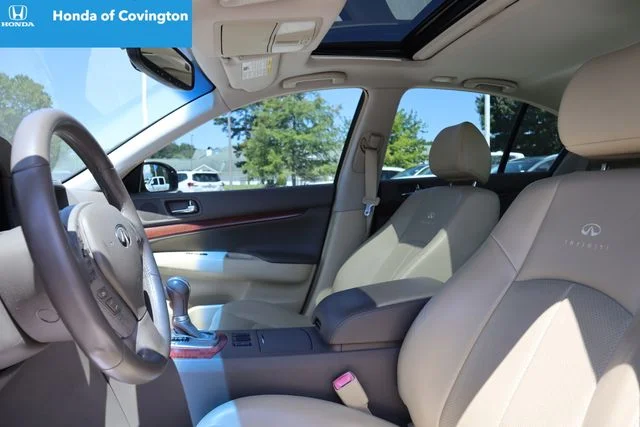 Used 2007 Ivory Pearl INFINITI Journey image 20