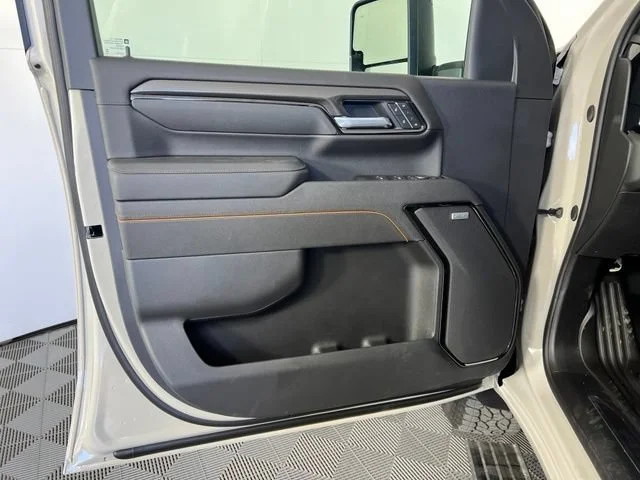 2026 GMC Sierra 2500HD AT4 - Photo 15