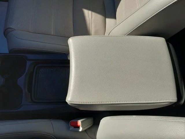 Used 2019  Honda EX-L image 27