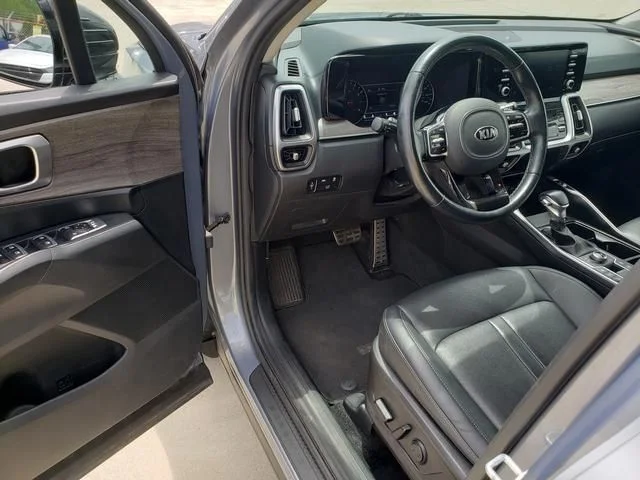 Used 2021 Gray Kia EX image 12