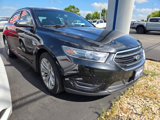 2015 Ford Taurus Limited FWD's photo