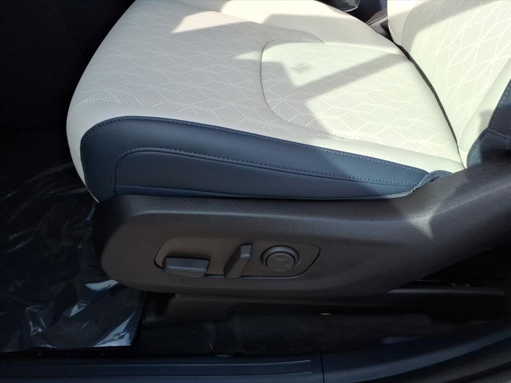 2026 Kia Carnival EX - Photo 15