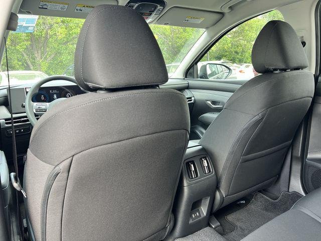 New 2026 Black Hyundai SEL FWD image 28