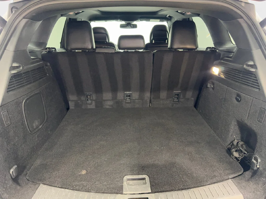 Used 2017 Black Lincoln Reserve image 83