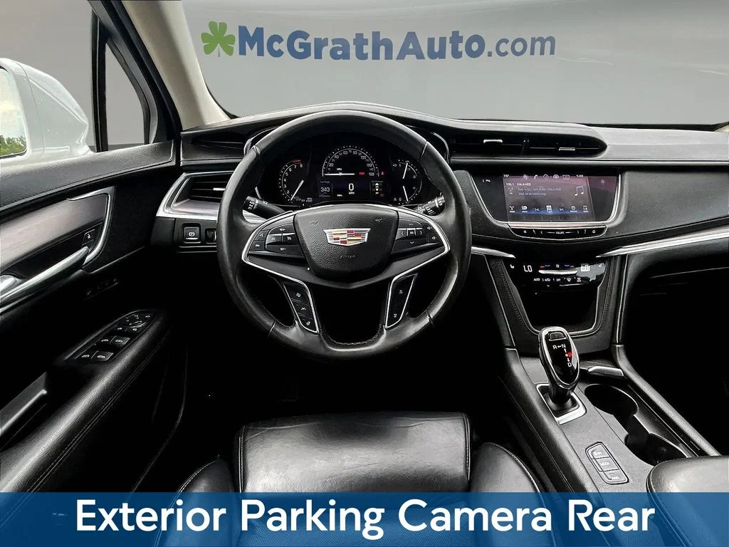 Used 2017 White Cadillac Luxury image 11
