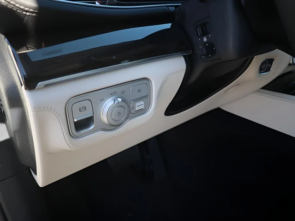 New 2026 White Mercedes-Benz GLE 350 image 37