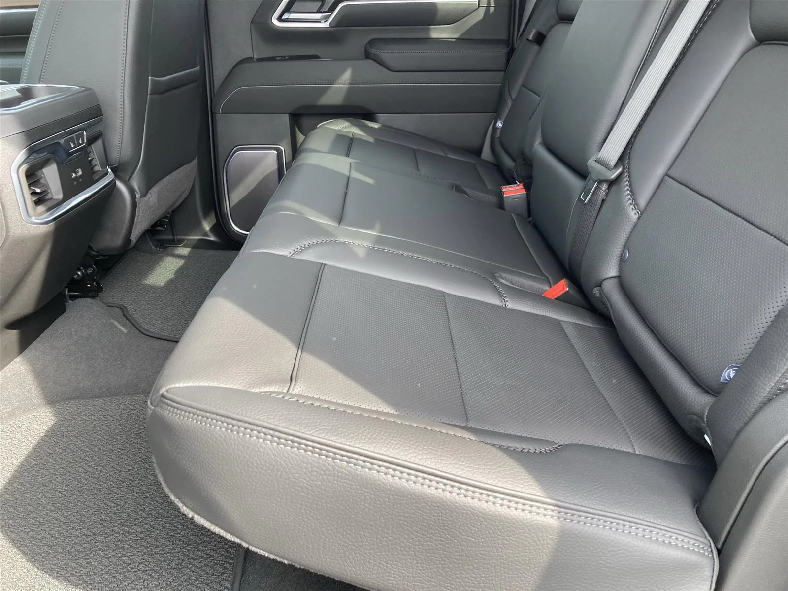 New 2026 Glacier White Tricoat GMC Denali image 20