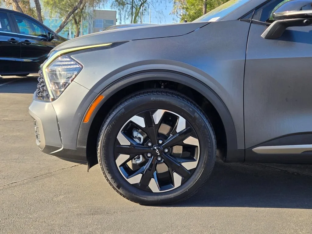 Used 2023 Shadow Matte Gray Kia X-Line Prestige image 9