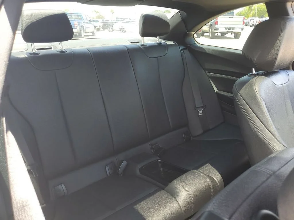 Used 2019 White BMW 230i image 33