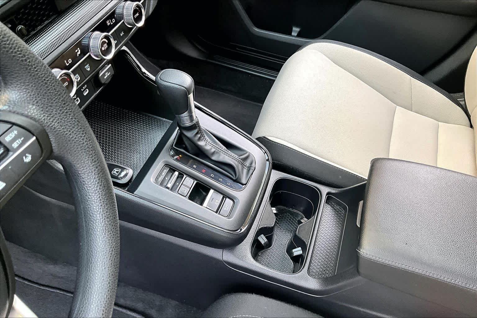 2023 Honda CR-V EX - Photo 17
