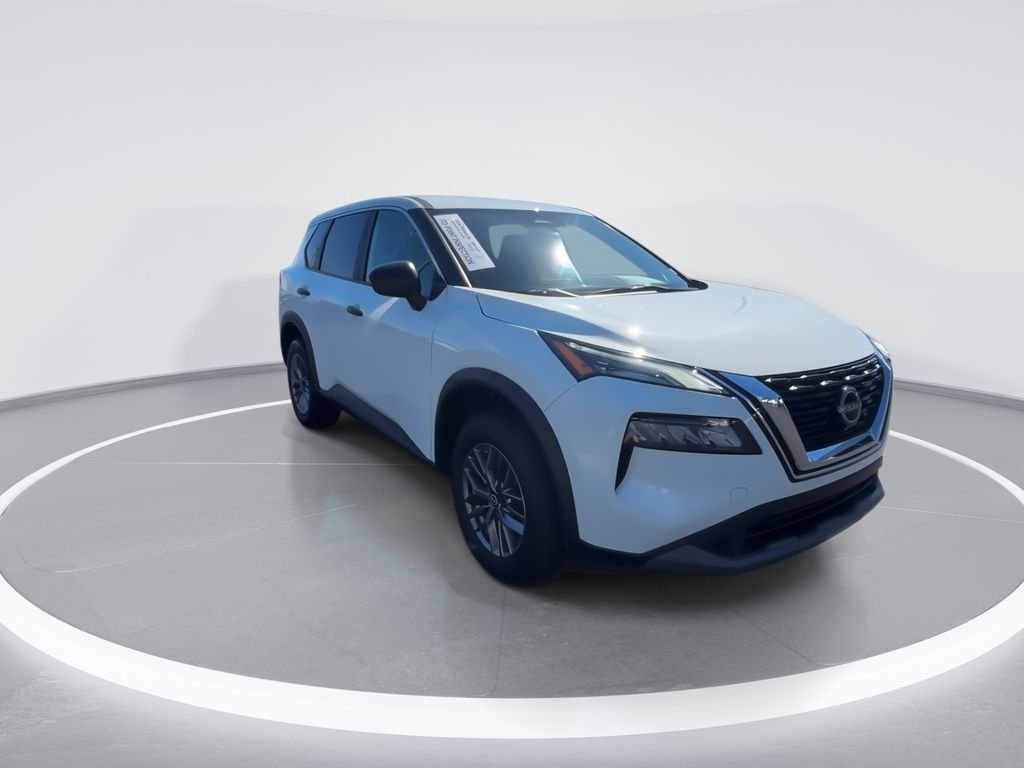 Used 2023 White Nissan S image 2
