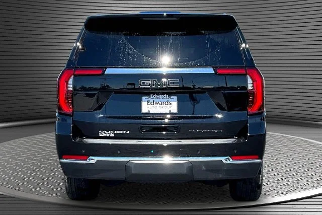 New 2026 Onyx Black GMC Elevation image 4