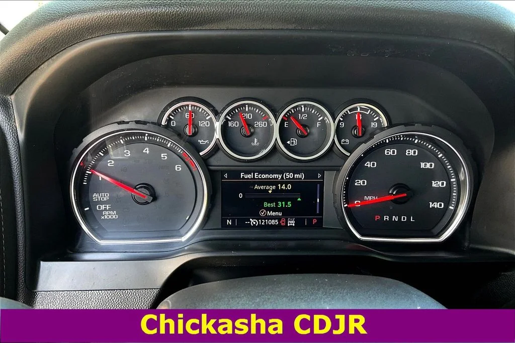 Used 2020 Gray Chevrolet LT image 13