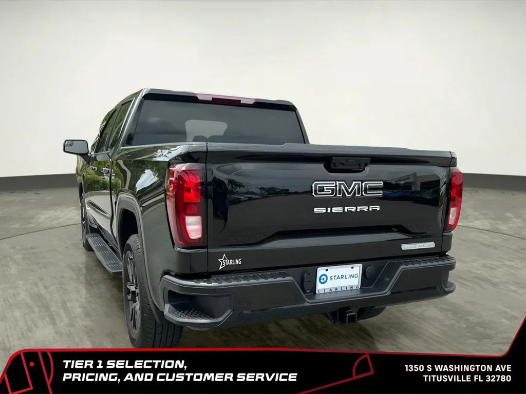 Used 2025 Onyx Black GMC Elevation image 8