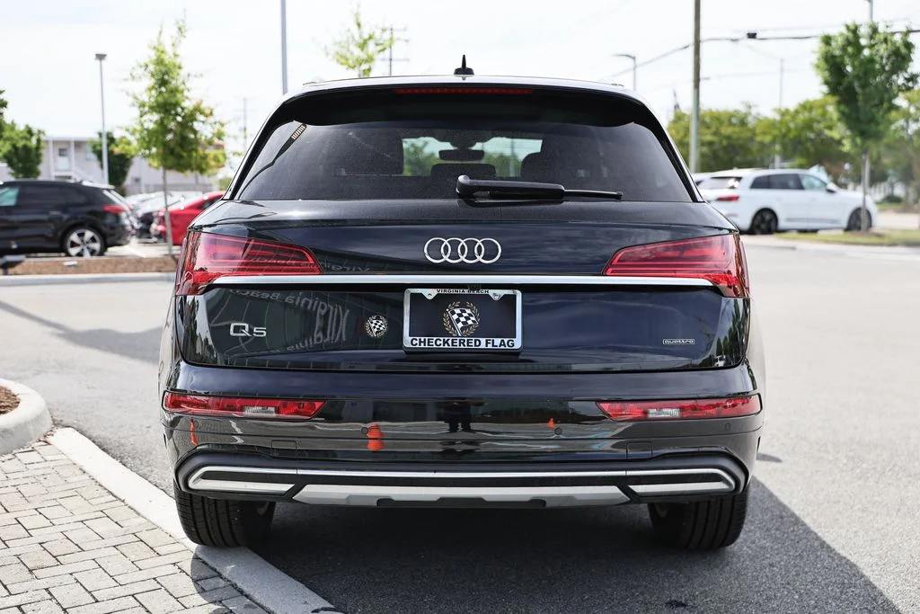 Used 2023 Mythos Black Metallic Audi 40 Premium image 10