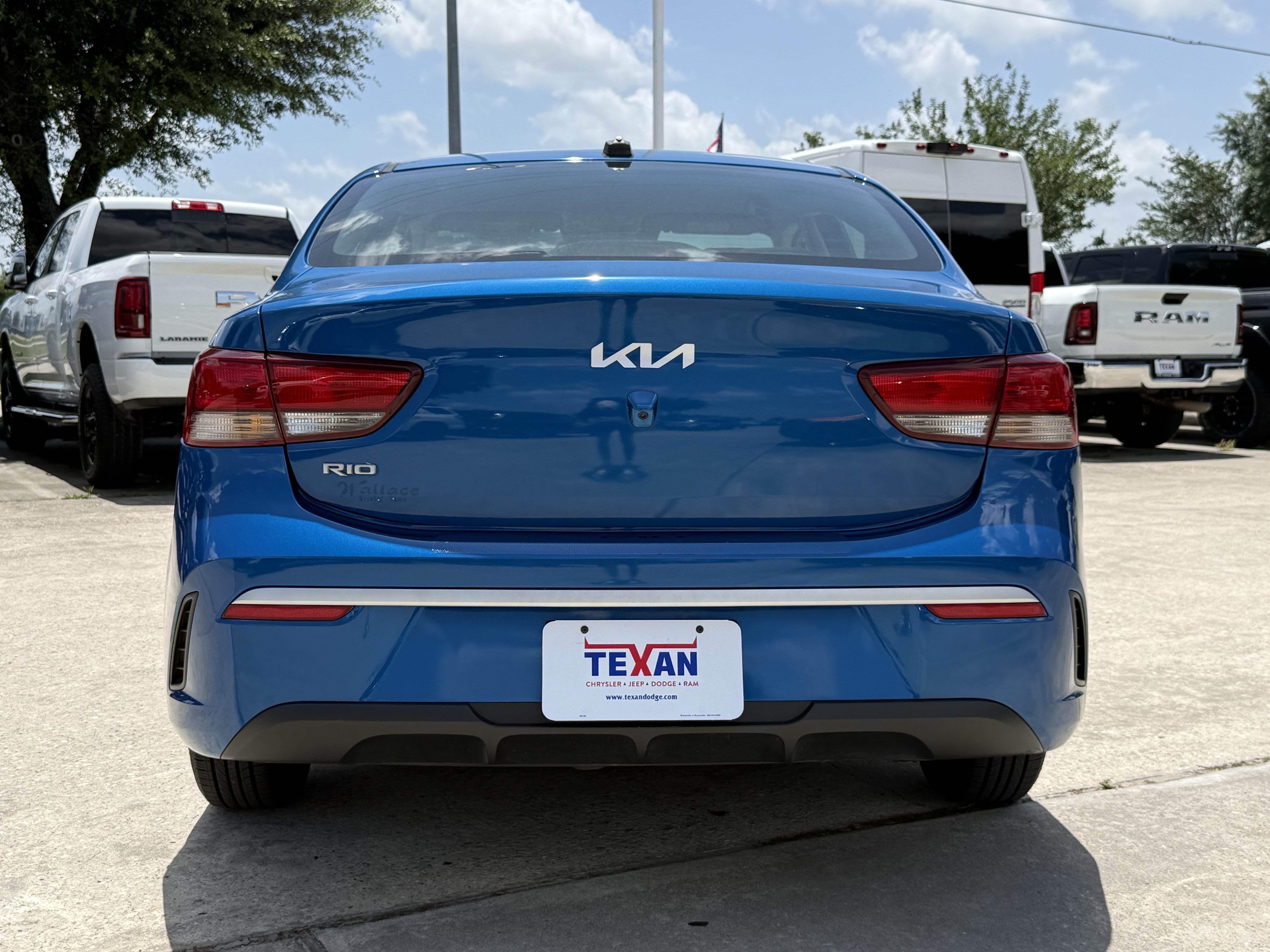 Used 2023 Sporty Blue Kia S image 5