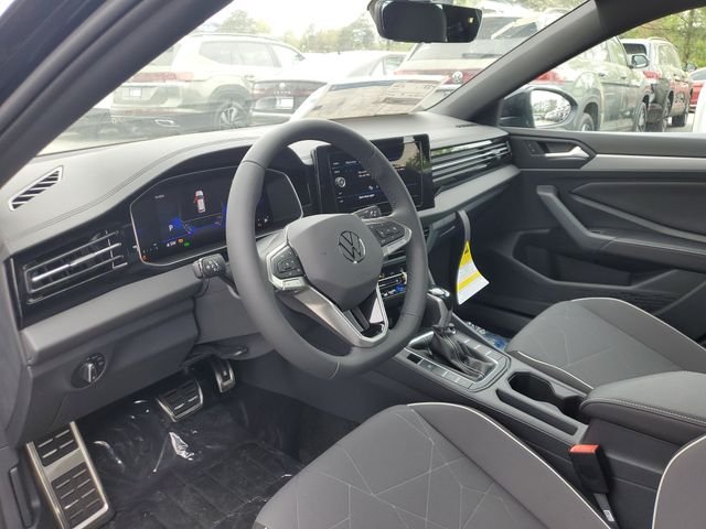 New 2026 Black Volkswagen 1.5T Sport image 18