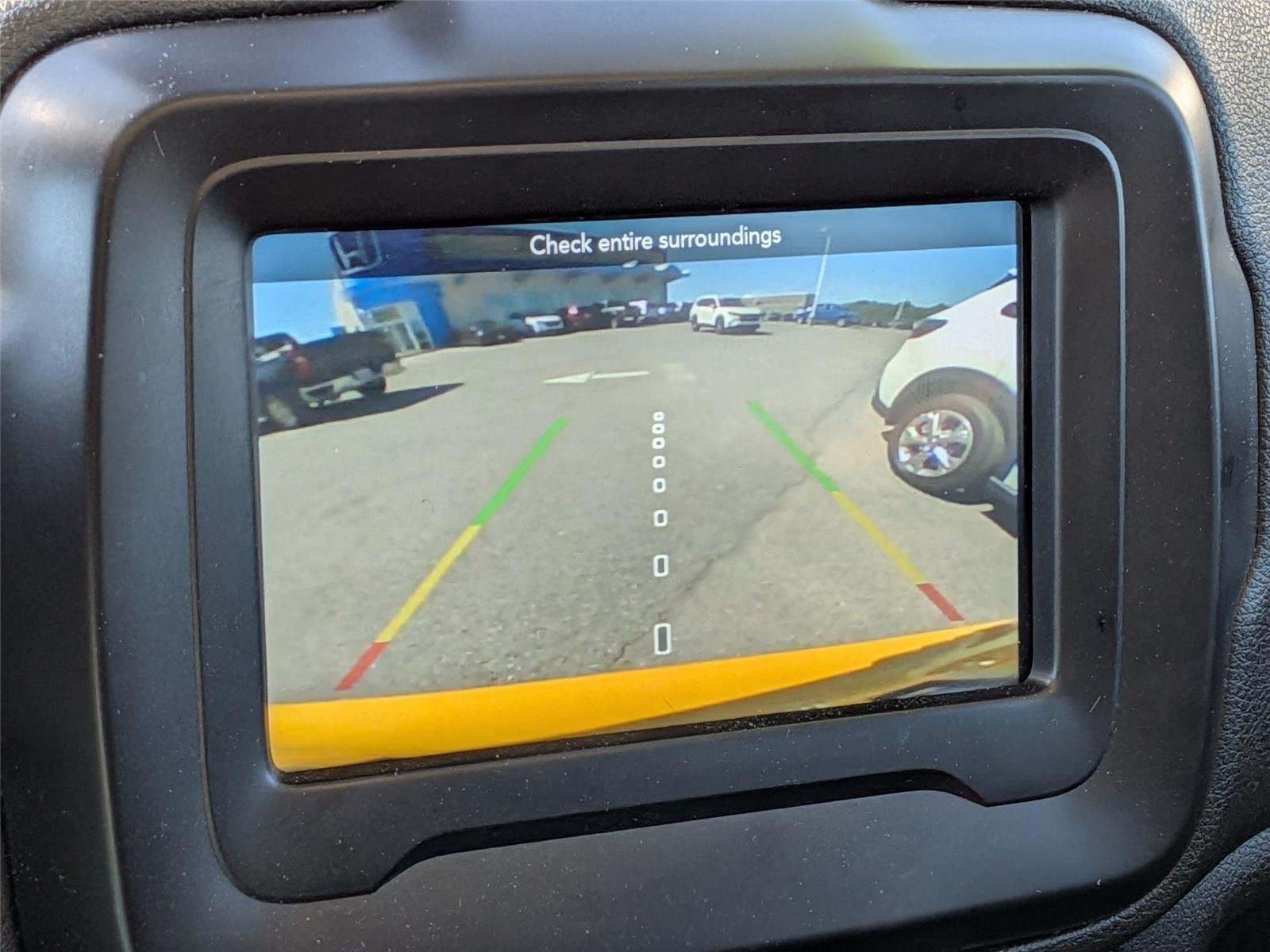Used 2019 Solar Yellow Clearcoat Jeep Trailhawk image 27