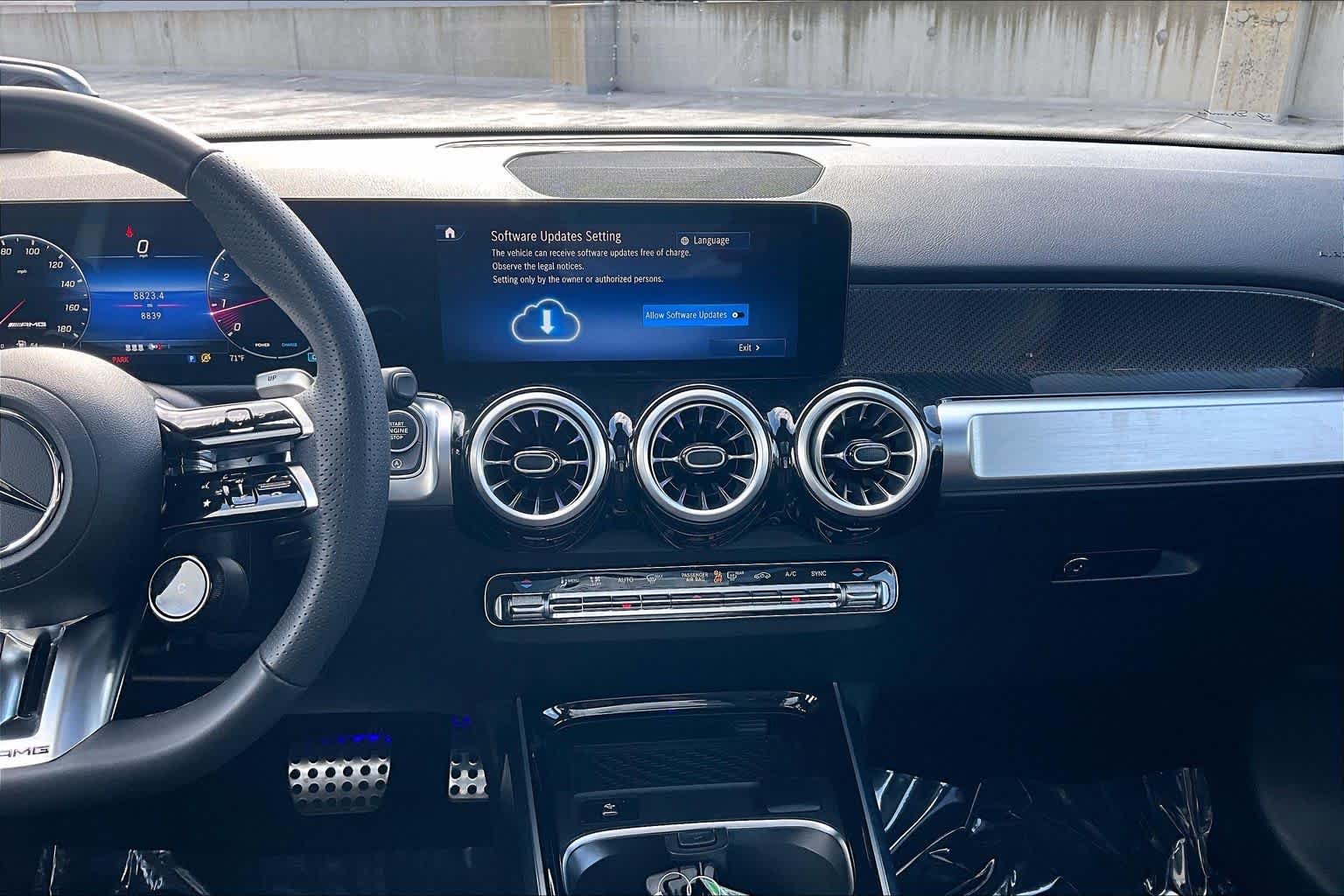 Certified Used 2026 Polar White Mercedes-Benz AMG® GLB 35 image 7