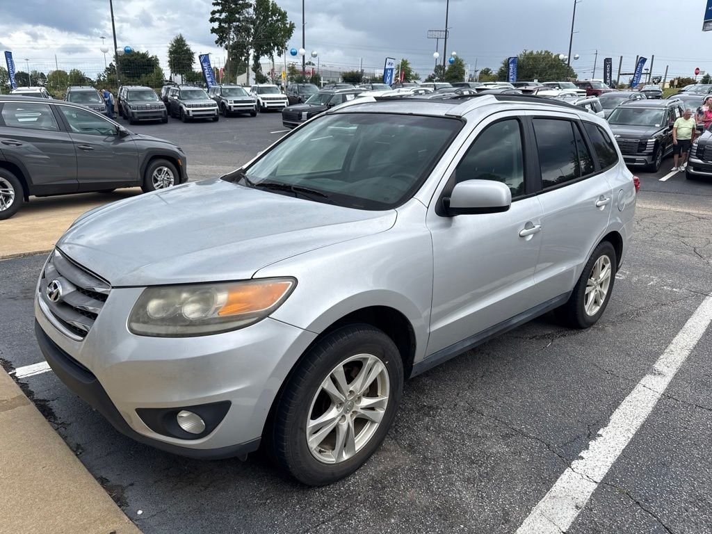 Used 2012 Silver Hyundai SE image 4